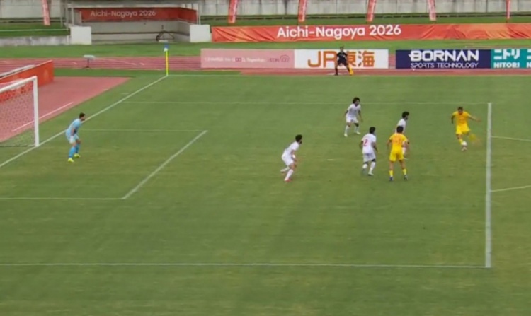 半场-U23国足0-0伊朗U23 U23国足控球率仅三成,3脚打门0射正 半场-U23国足0-0伊朗U23 U23国足控球率仅三成,3脚打门0射正